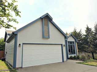 1224 Caroline Ave, Junction City, KS 66441