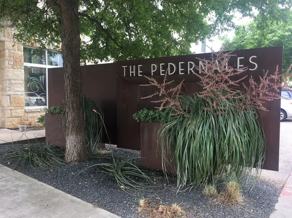 2401 E 6th St APT 3049, Austin, TX 78702