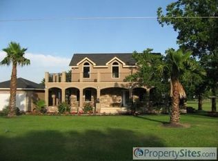 11328 Hillside Ln, Willis, TX 77318