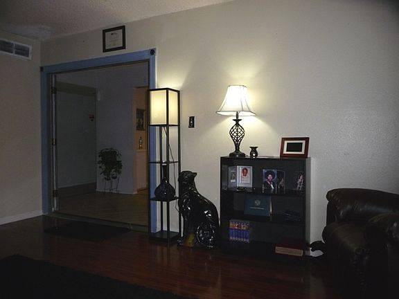 2nd image of 10432 N 48th Dr