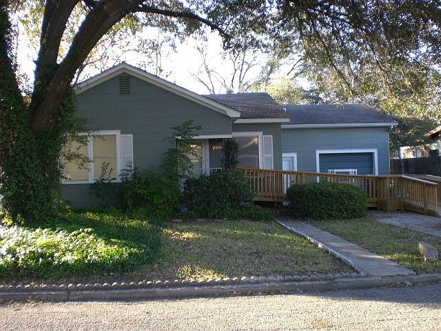 1st image of 709 E Humphreys St