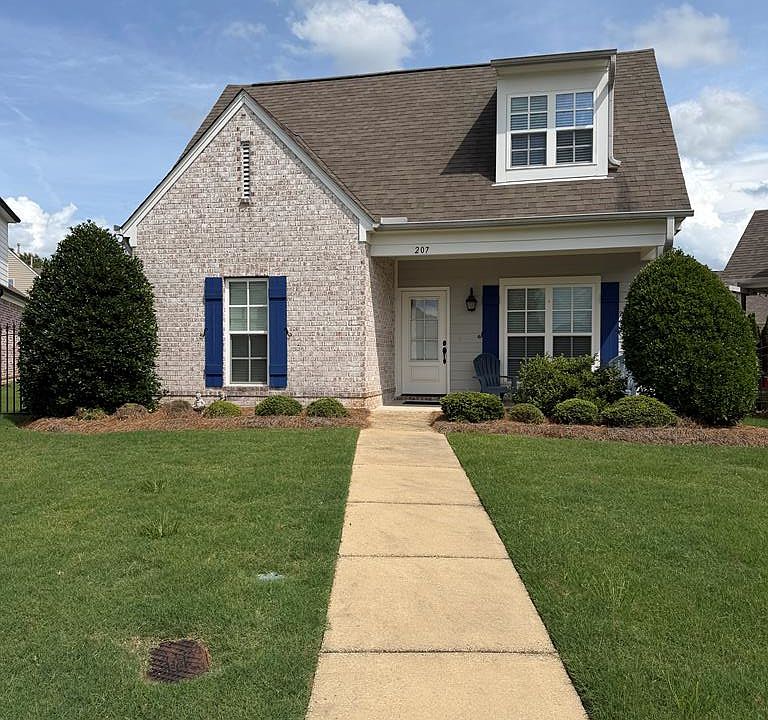 1st image of 207 Thistle Ln