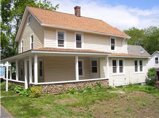26 Old Farms Rd, Avon, CT 06001