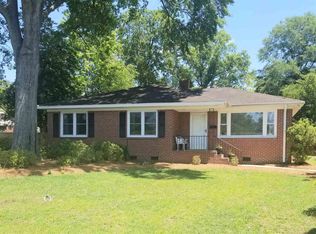 1215 Jessamine St, Cayce, SC 29033