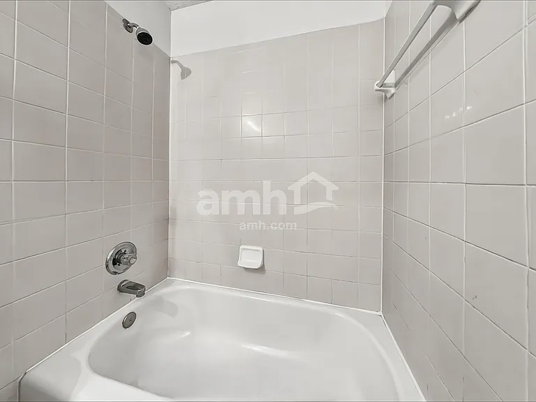 1964 Sweet Olive Ct — Photo 14
