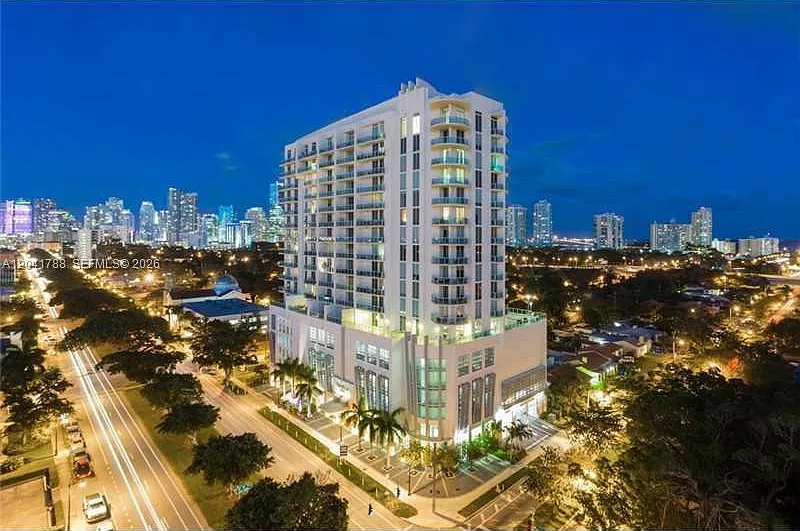 2525 SW 3rd Ave #1006