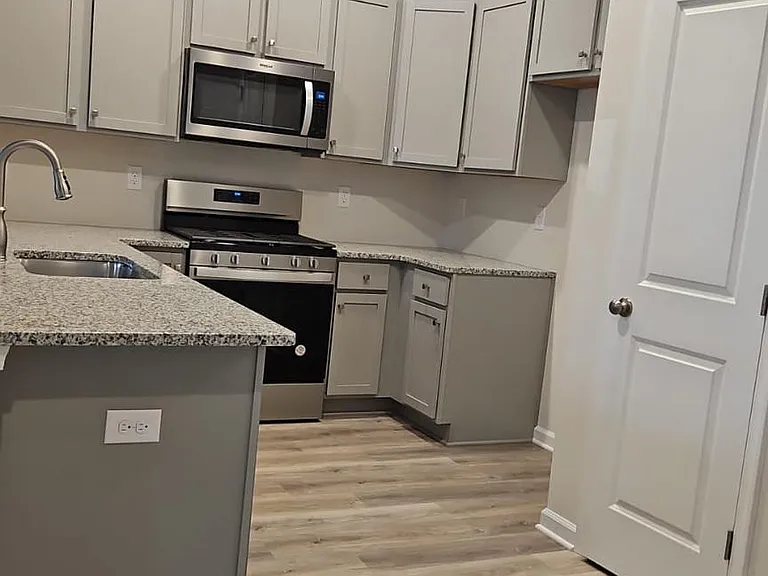 15 Elliot Ln — Photo 12