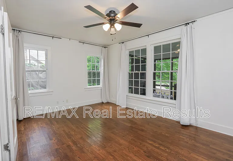 610 N Olive Ave — Photo 27