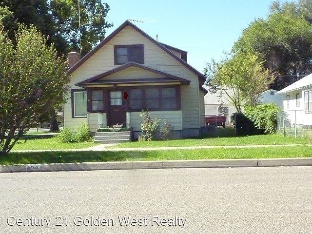 1st image of 604 S 5th Ave