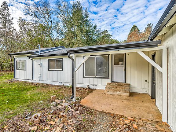 4th image of 180 Long Acres Rd