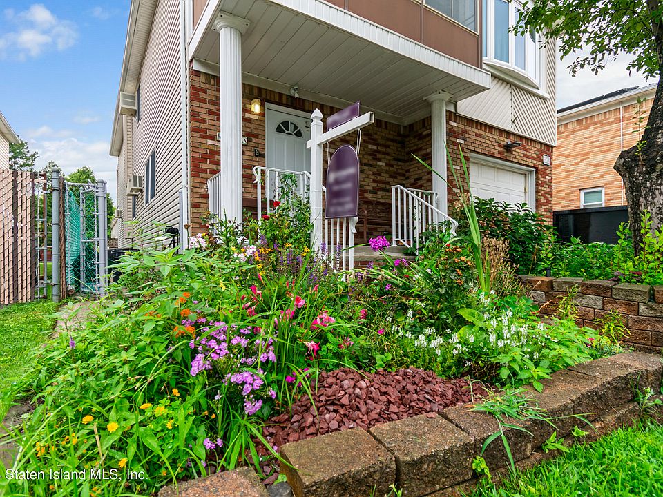 2nd image of 246 Crafton Ave