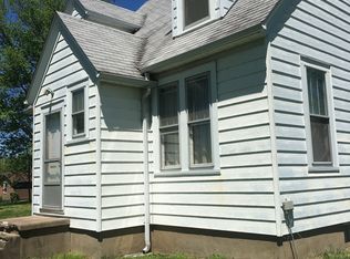 613 Opdyke St, Chester, IL