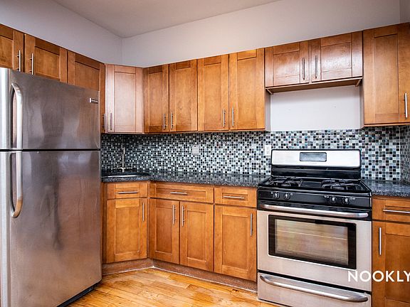 2nd image of 354 Broadway #4