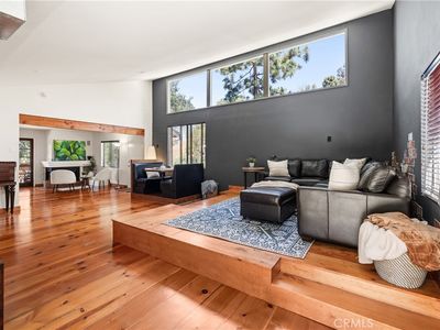 20914 Pilar Rd, Woodland Hills, CA, 91364