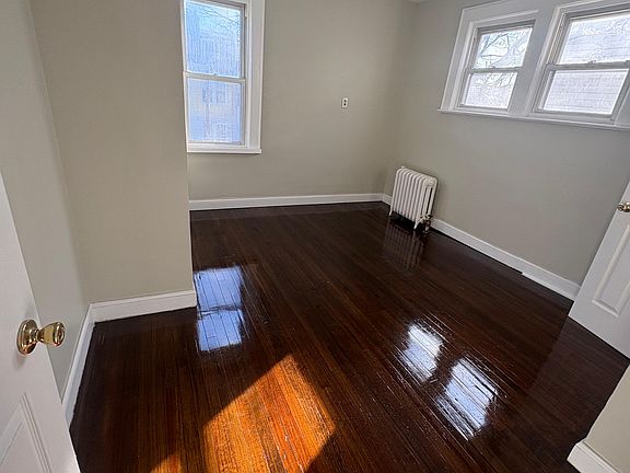 2nd image of 92-94 Grand Ave APT 2