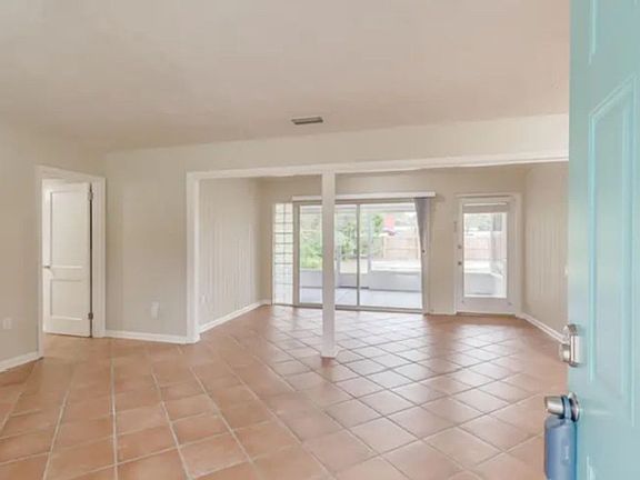 2nd image of 1032 Ibis Rd