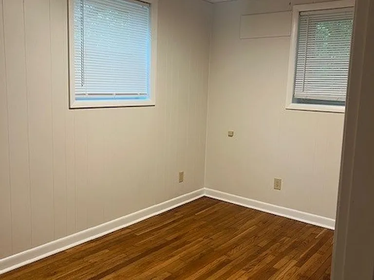 1401 Narrow Ln — Photo 5