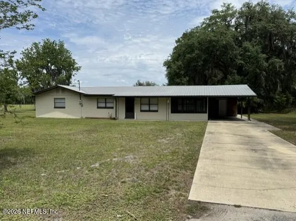 134 Queen St, Palatka, FL 32177