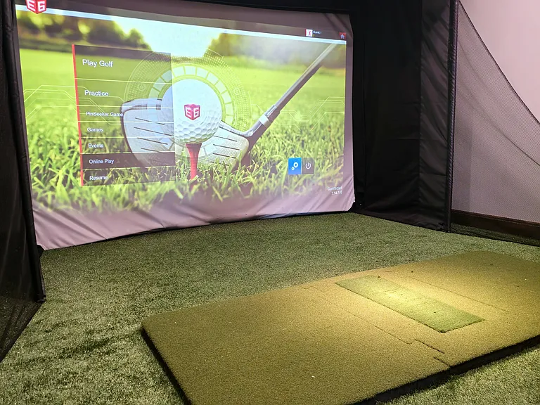 Clubhouse - Golfing Simulator