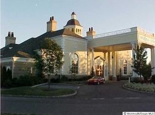 1221 Oval Rd, Wall Township, NJ 08736