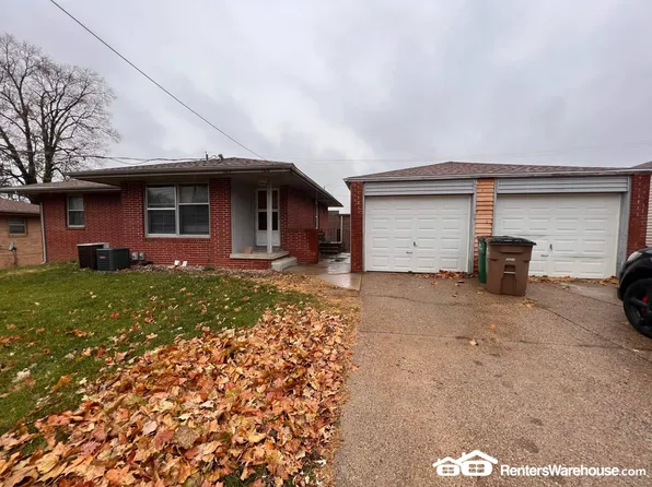 7415 Wilshire Blvd, Windsor Heights, IA 50324