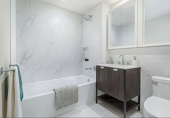4th image of 409 Eastern Pkwy #100AA