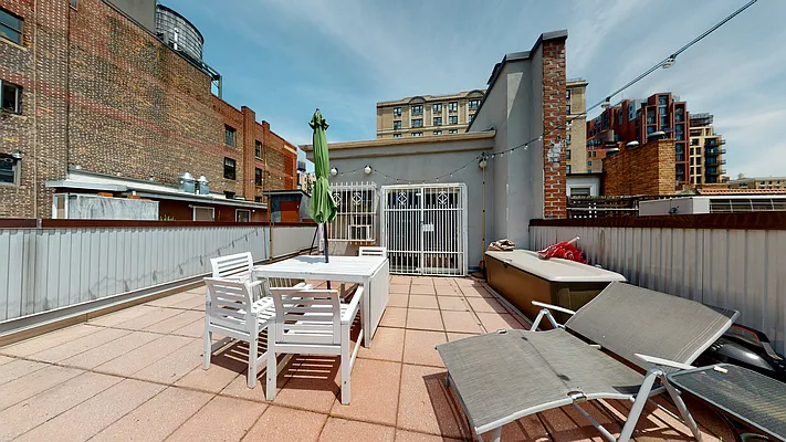 Rented by Bond New York | media 3