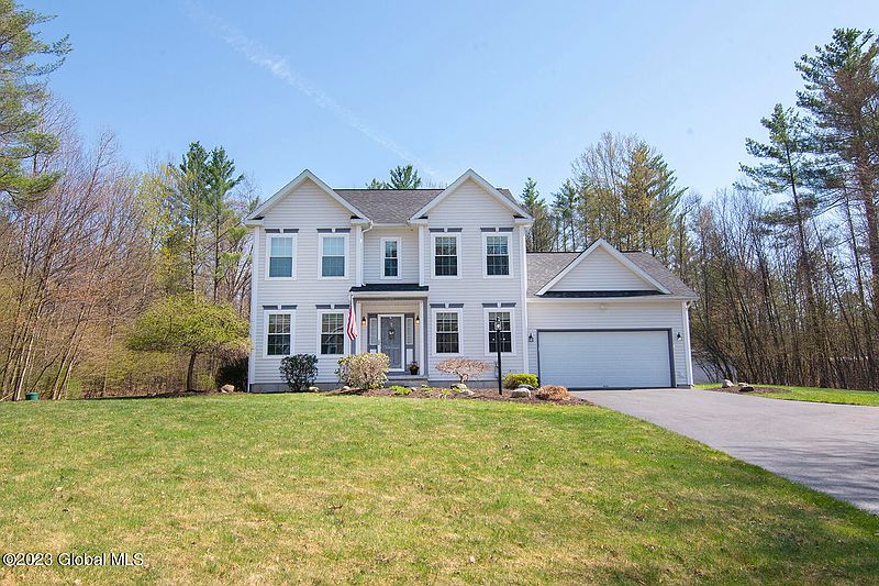 2nd image of 17 River Rock Drive
