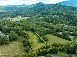 Old Tuckaleechee Rd, Townsend, TN 37882
