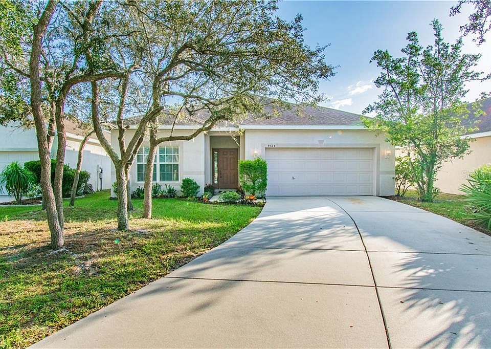 1st image of 9724 Cypress Harbor Dr