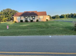 521 Chaffin Rd, Lafayette, TN 37083