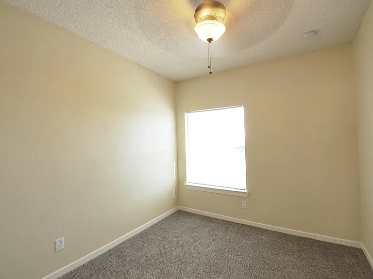 5513 Ignacio Frias Dr — Photo 29
