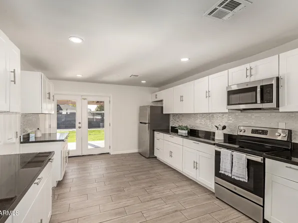721 W 3rd Place, Mesa, AZ 85201