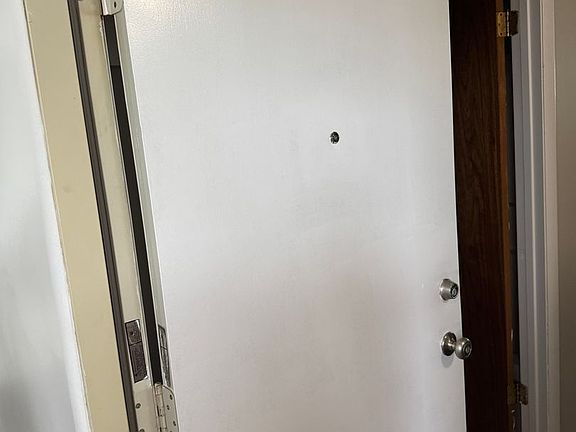 2nd image of 300 Kinne St APT 4