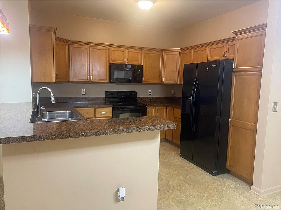 34558 Northrup Dr #8, photo 5