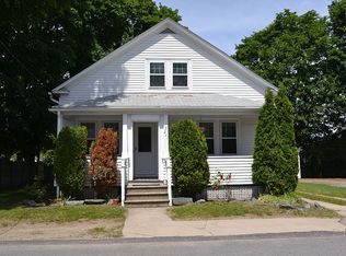 271 Palace Ave, Warwick, RI 02886