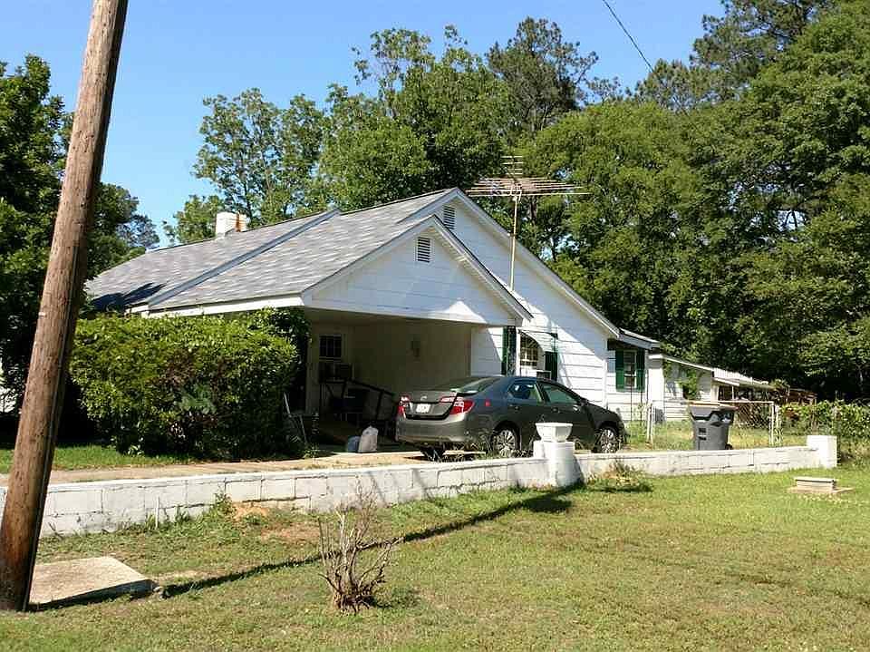 2nd image of 204 N Opothleohola St