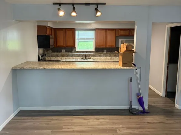 811 South Fairview Road, 811 S Fairview Rd #B, Columbia, MO 65203
