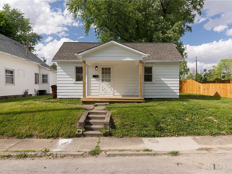 1st image of 628 2nd St