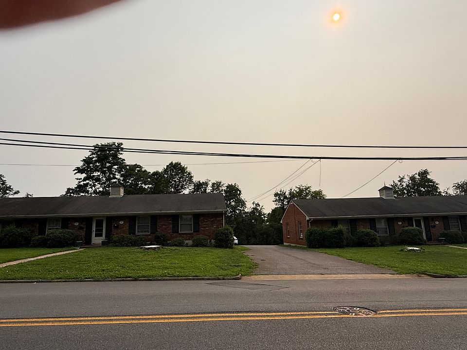 1st image of 1123 Sandusky Dr #B
