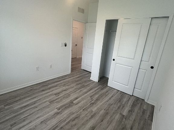 5th image of 4809 27th St SW #4809