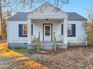 412 Sherwood Rd, Jacksonville, NC 28540