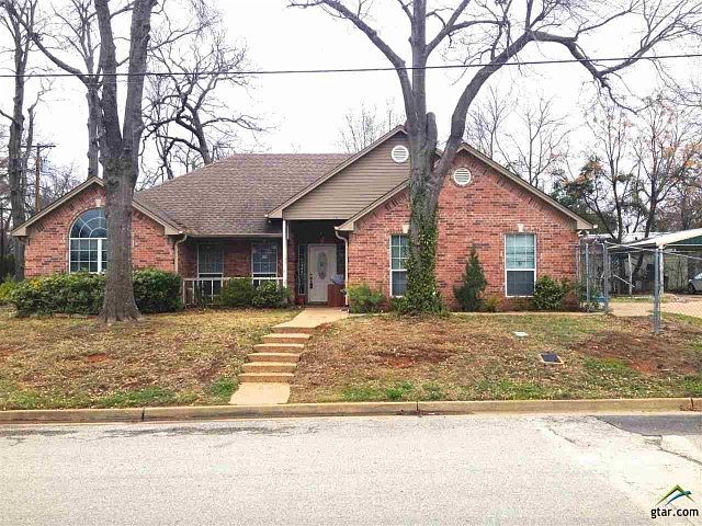 1st image of 1423 N Bois D Arc Ave