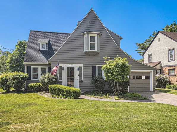 2328 Tipperary Rd, Kalamazoo, MI 49008