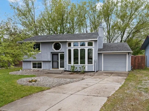 15121 N Meadowview Dr, Mead, WA 99021