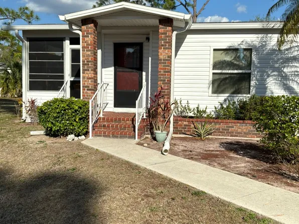 10281 Circle Pine Rd #57-M, North Fort Myers, FL 33903