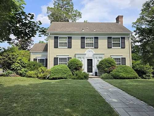11 Alden Ave Photo 1