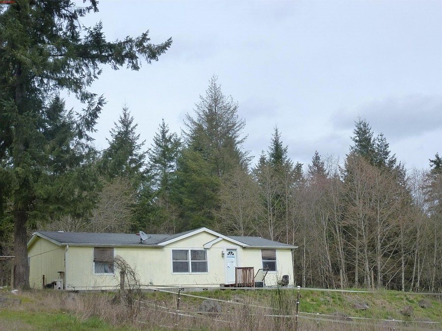 1st image of 13415 176th Ave NW