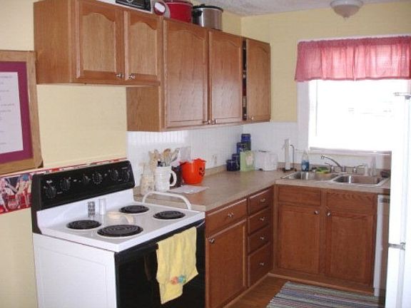4th image of 2507 Daviess St