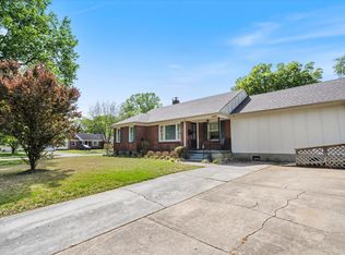 449 N Fernway Rd, Memphis, TN 38117